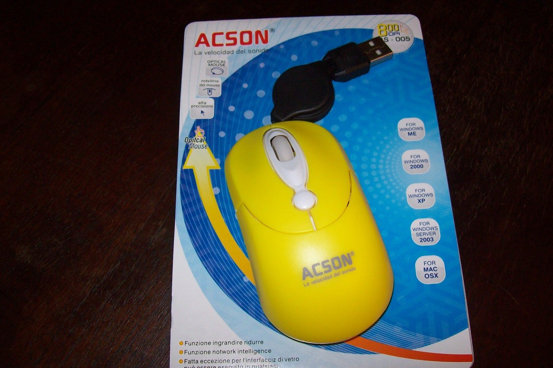 Mouse amarillo